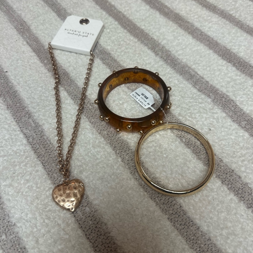 Altar’d state gold Heart Necklace and Brown Bangle Set